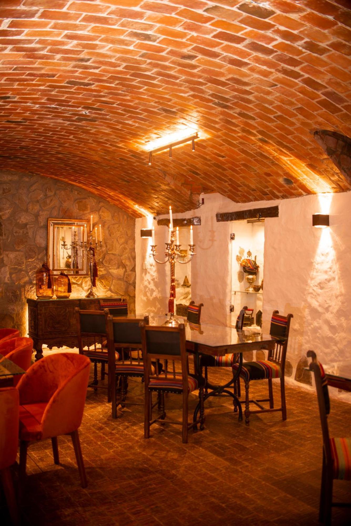 Parador Santa Maria La Real Сукре Экстерьер фото