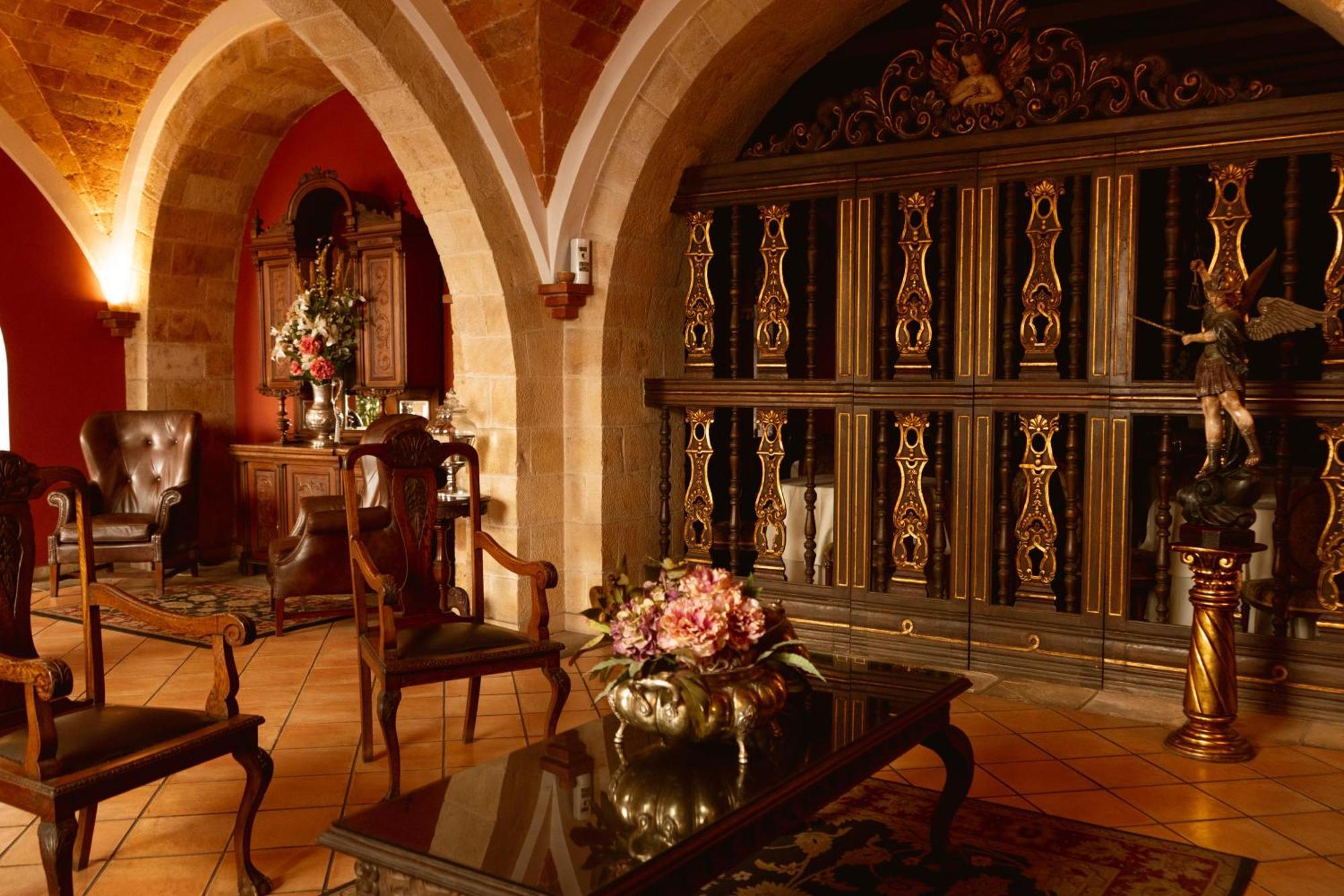 Parador Santa Maria La Real Сукре Экстерьер фото